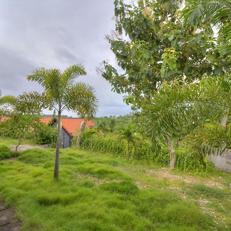 Kira Homestay Nusa Lembongan  Exterior photo