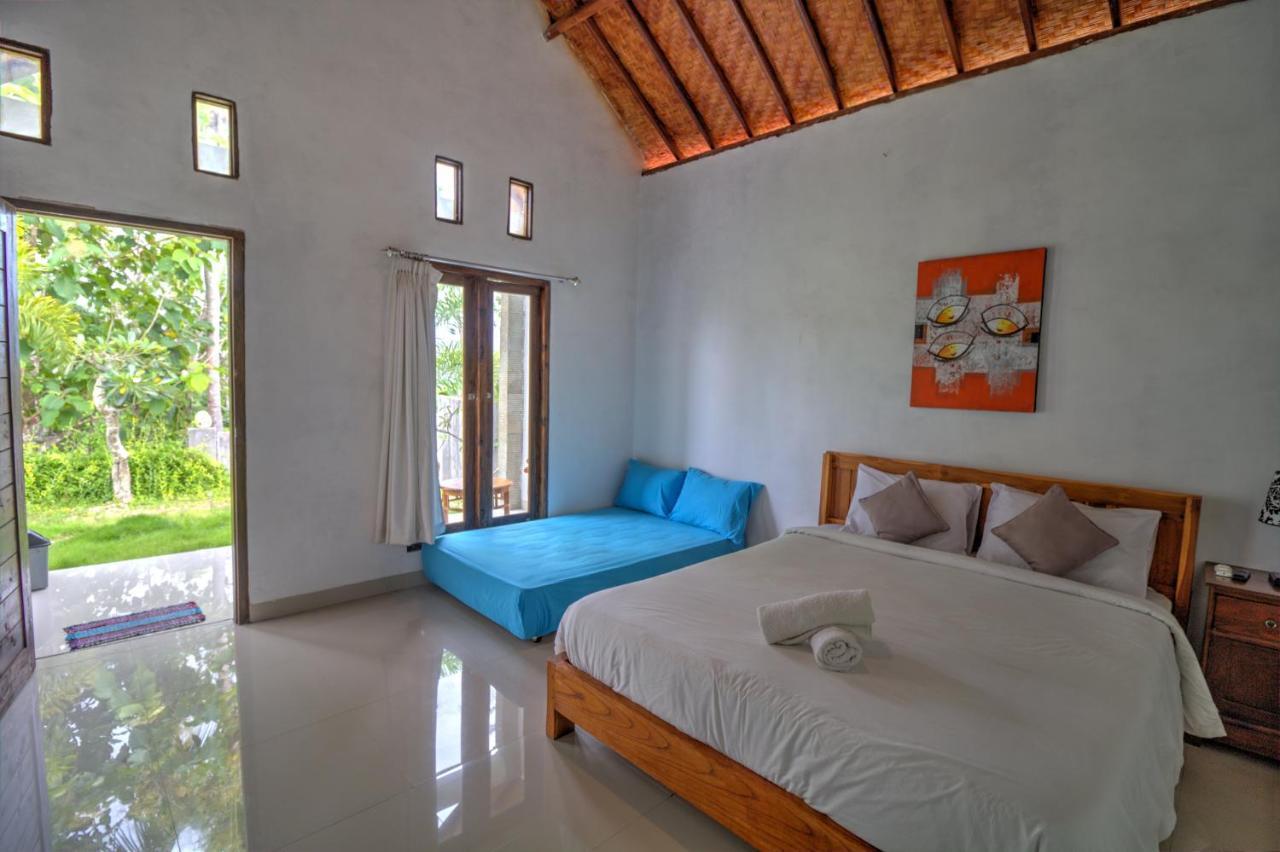 Kira Homestay Nusa Lembongan  Exterior photo