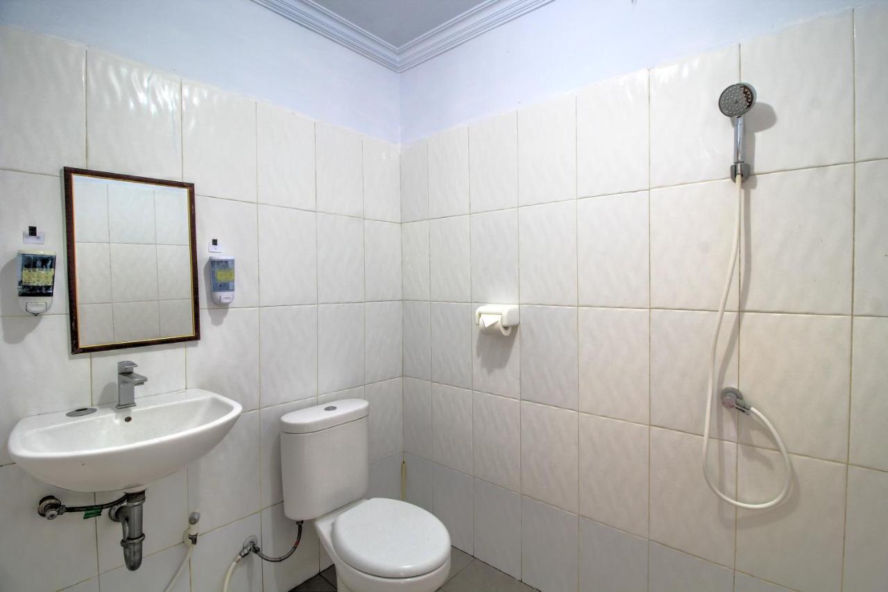 Kira Homestay Nusa Lembongan  Exterior photo