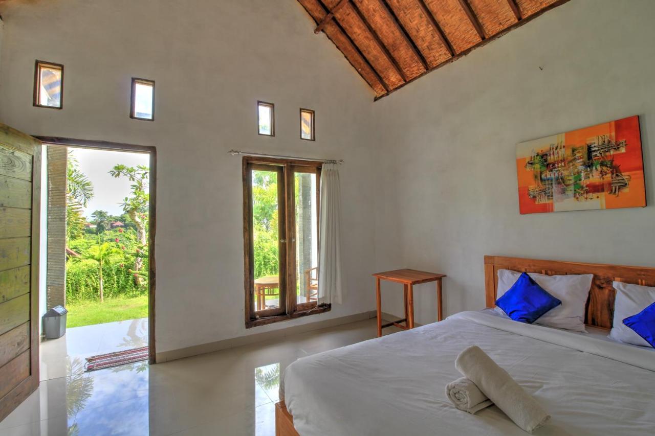 Kira Homestay Nusa Lembongan  Exterior photo