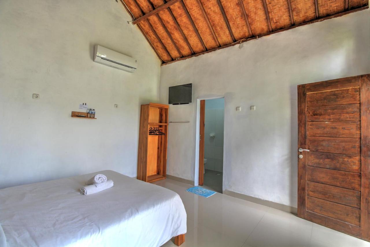 Kira Homestay Nusa Lembongan  Exterior photo