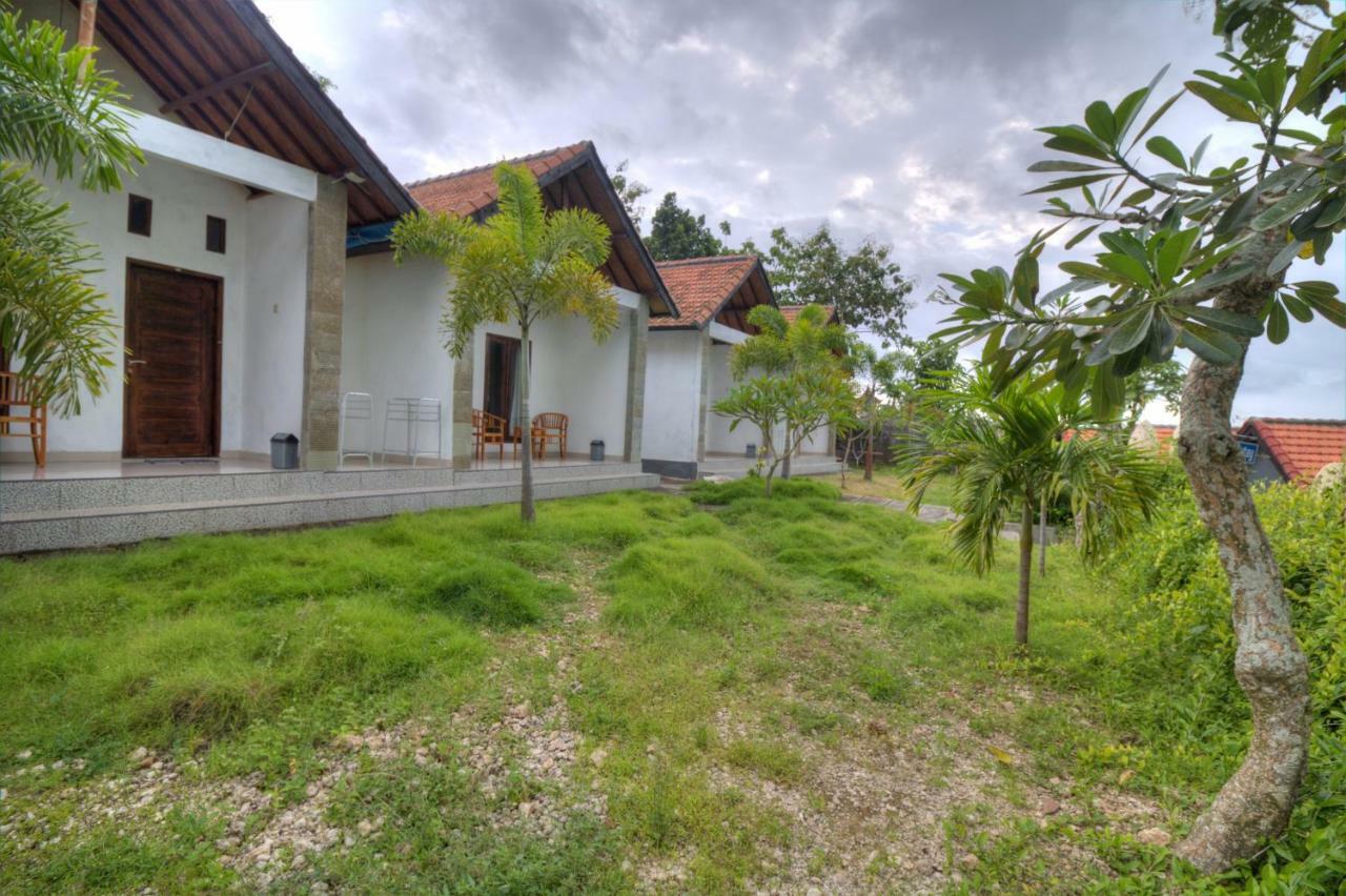 Kira Homestay Nusa Lembongan  Exterior photo