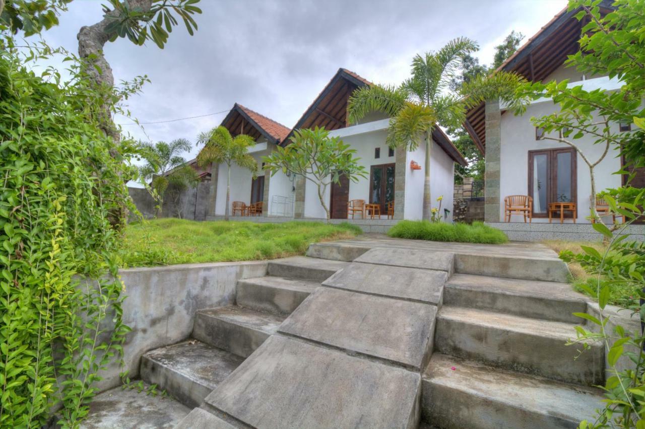 Kira Homestay Nusa Lembongan  Exterior photo